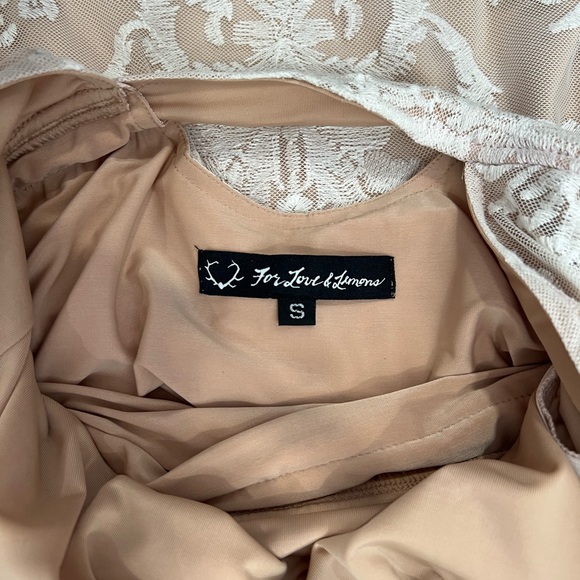 For Love and Lemons Women- Sheer Laced Floral Dress Lined- Small - Picture 5 of 7